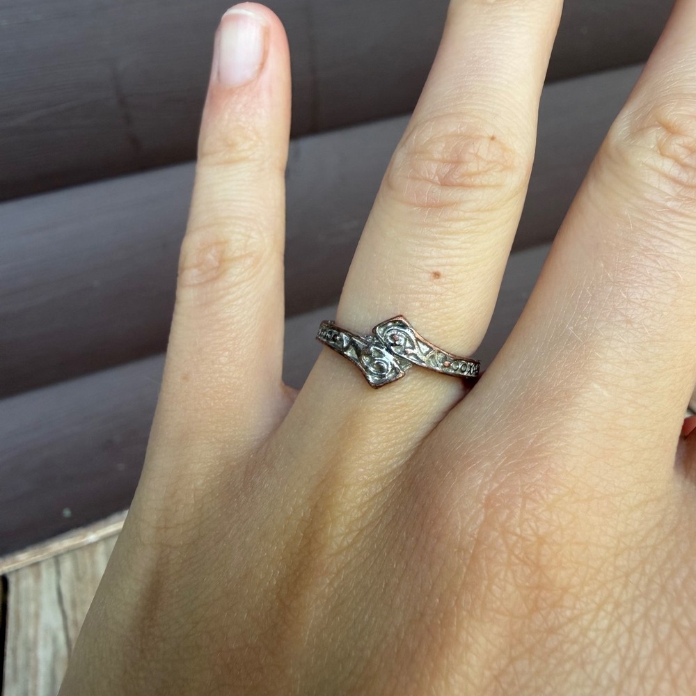 Vintage Style Bypass Scrollwork Ring Womens Size 6.5 Two Tone Silver Copper